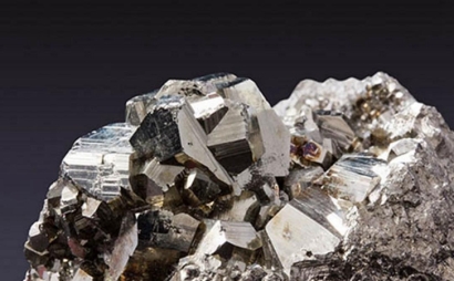 鐵礦石進(jìn)口報關(guān)資料_鐵礦石進(jìn)口清關(guān)代理費(fèi)